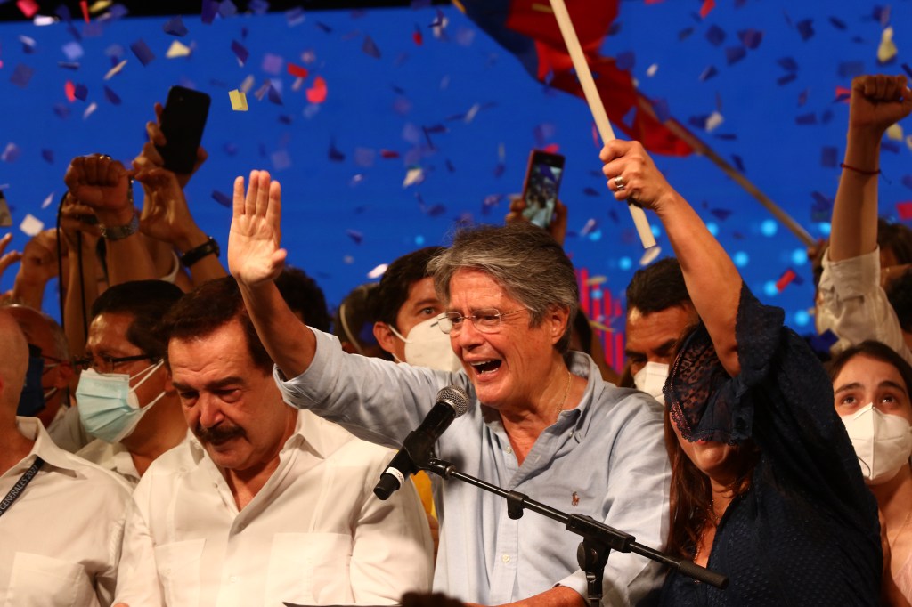 Guillermo Lasso comemora vitória nas eleições presidenciais - 11/04/2021