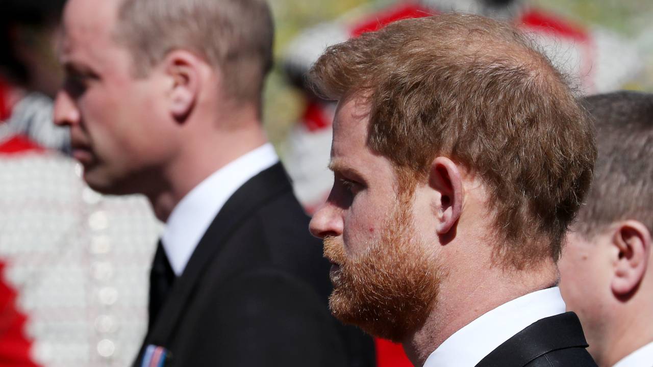 Príncipes Harry e William -
