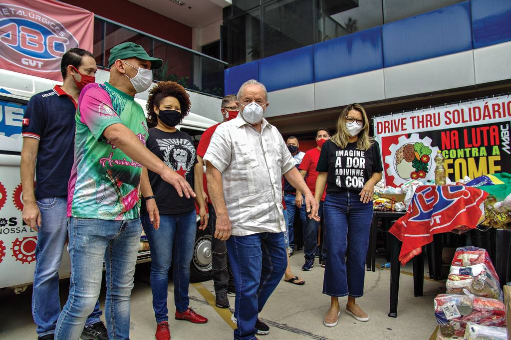 ADVERSÁRIO - Lula: obstáculo ao crescimento de Ciro -