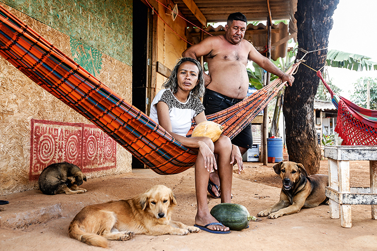 REBELIÃO - Nelcilene e Ivan: “O MST nos usava como trabalhadores escravos” -