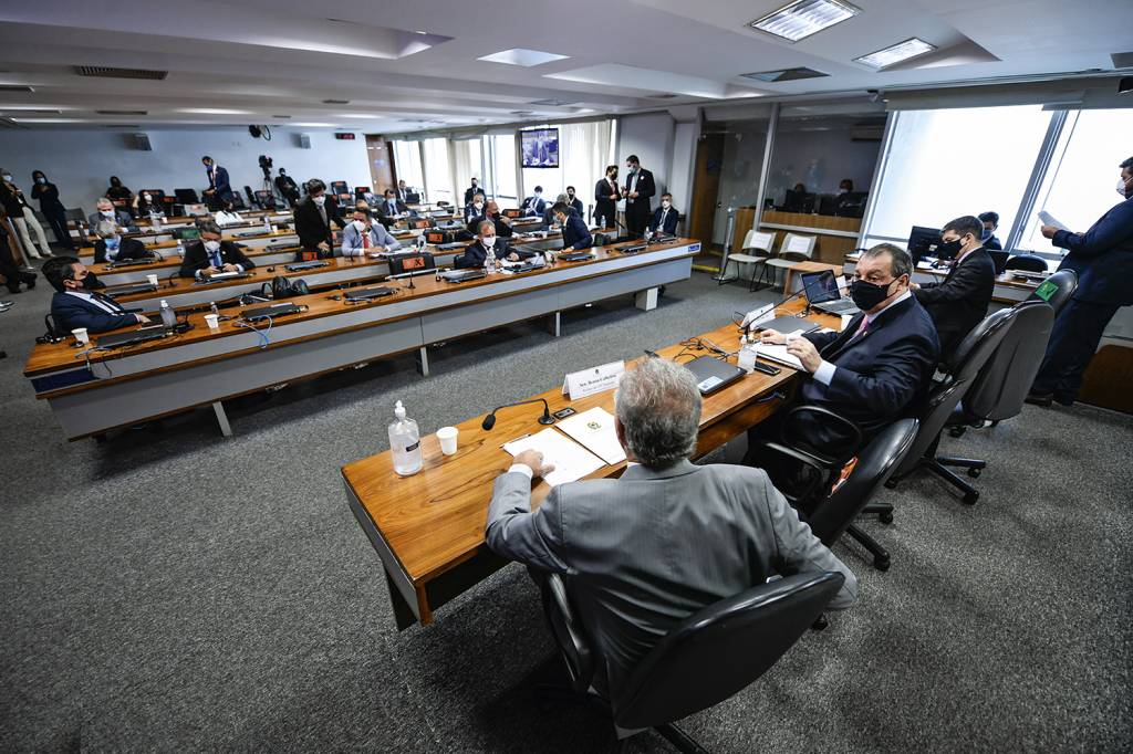 Tropa do governo decidiu vetar as senadoras