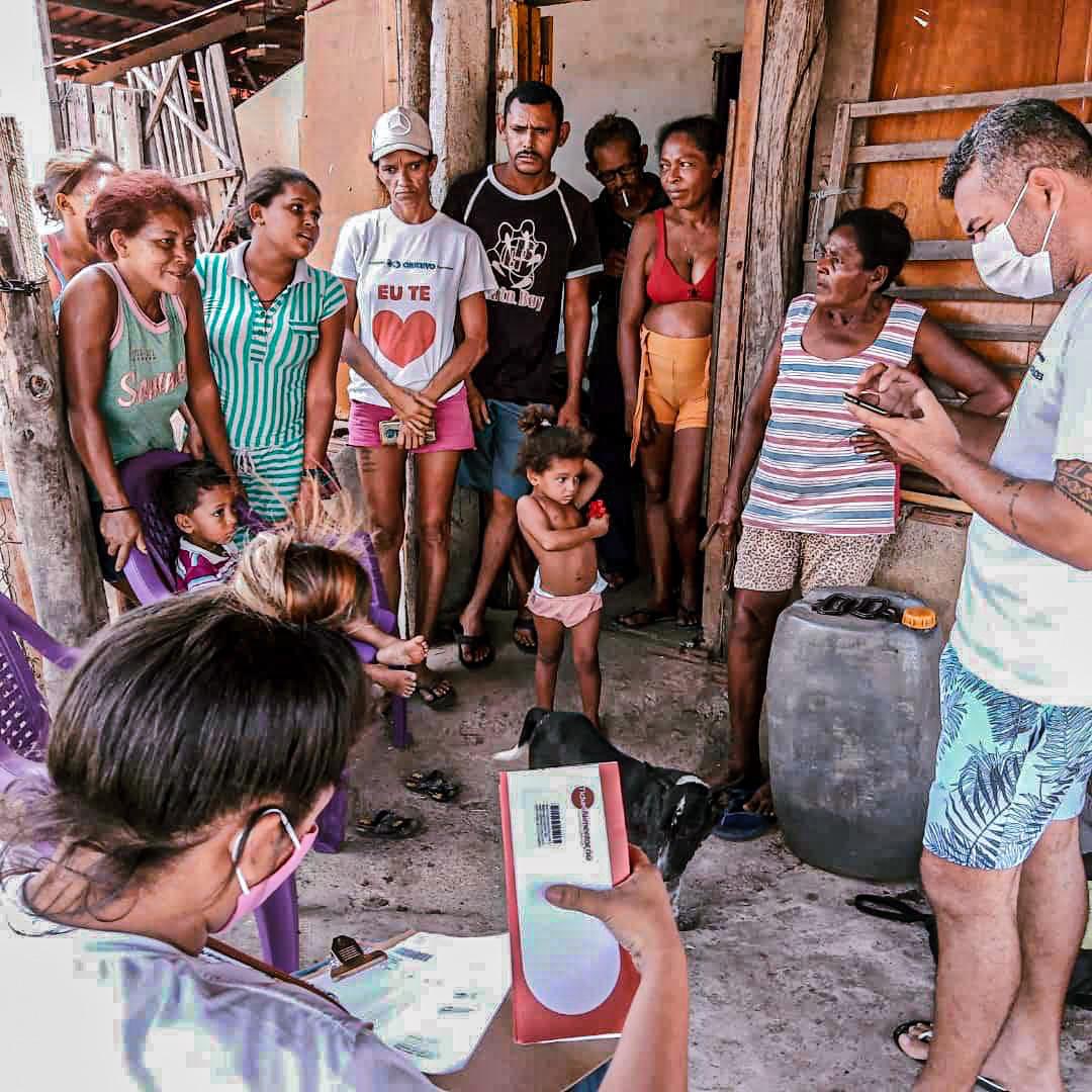 Brasil volta ao mapa da fome e começa a chegar ajuda global VEJA