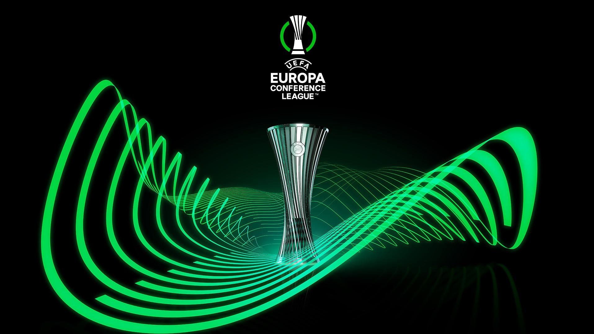 Troféu da Conference League, chamada de terceira divisão da Europa -
