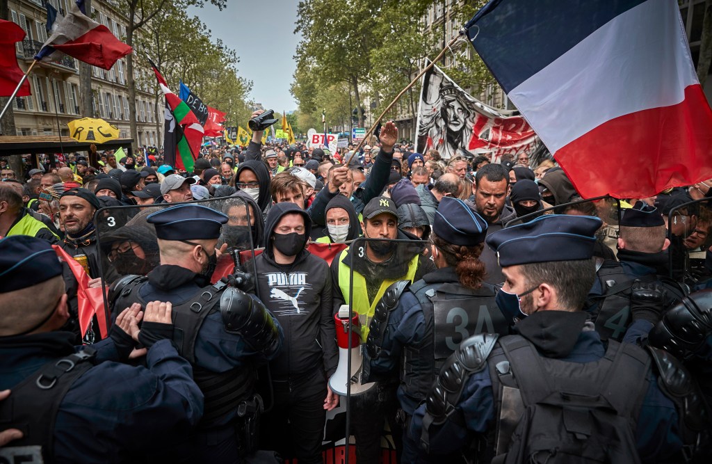Dia do Trabalhador: protestos em Paris tiveram dezenas de presos