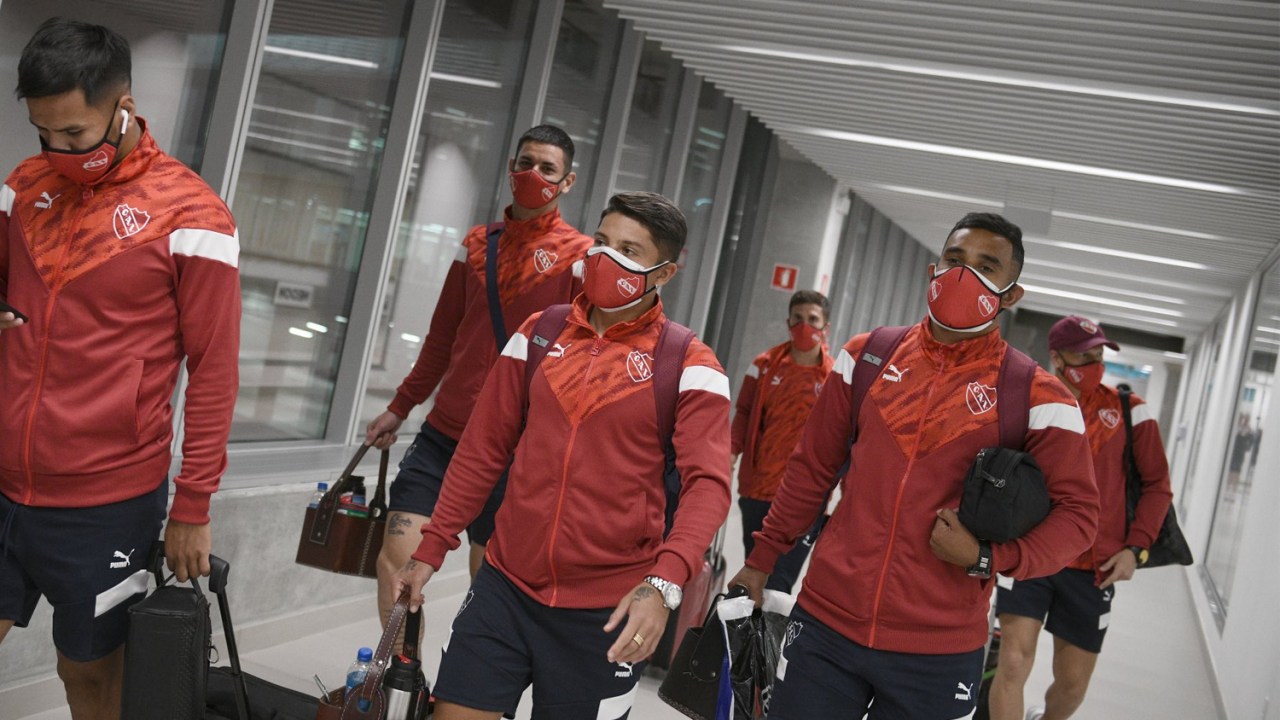 Jogadores do Independiente foram barrados em chegada ao Brasil -