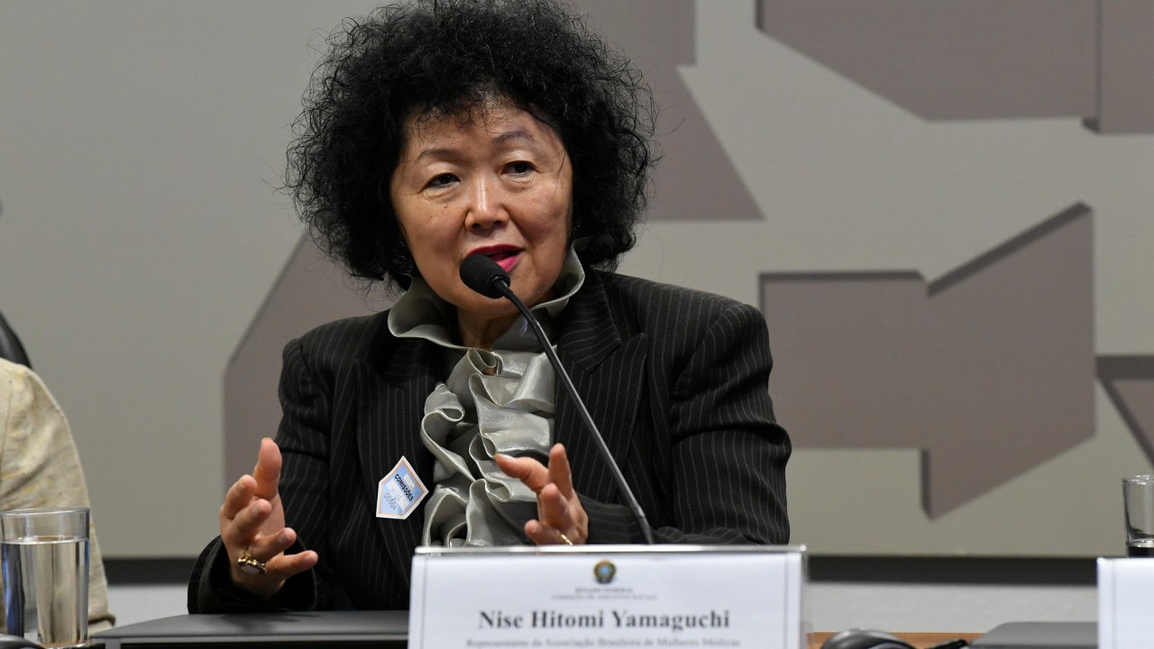A médica Nise Yamaguchi, durante depoimento à Comissão de Assuntos Sociais do Senado