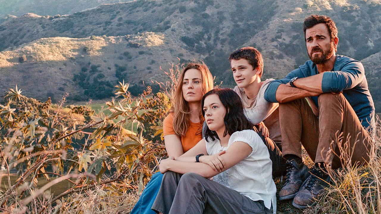 EM FAMÍLIA - Justin Theroux com Melissa, Logan e Gabriel: ator soberbo como o inconformista e narcisista -
