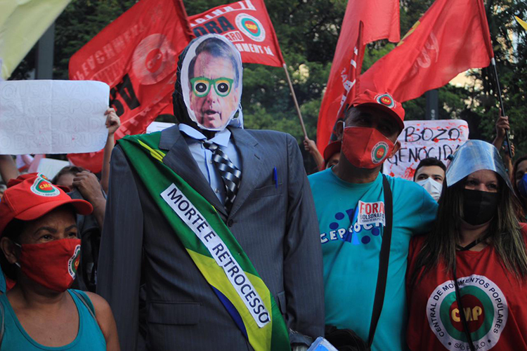 Boneco de Bolsonaro na Paulista -