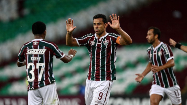 Kayky e Fred comemoram gol pelo Fluminense -