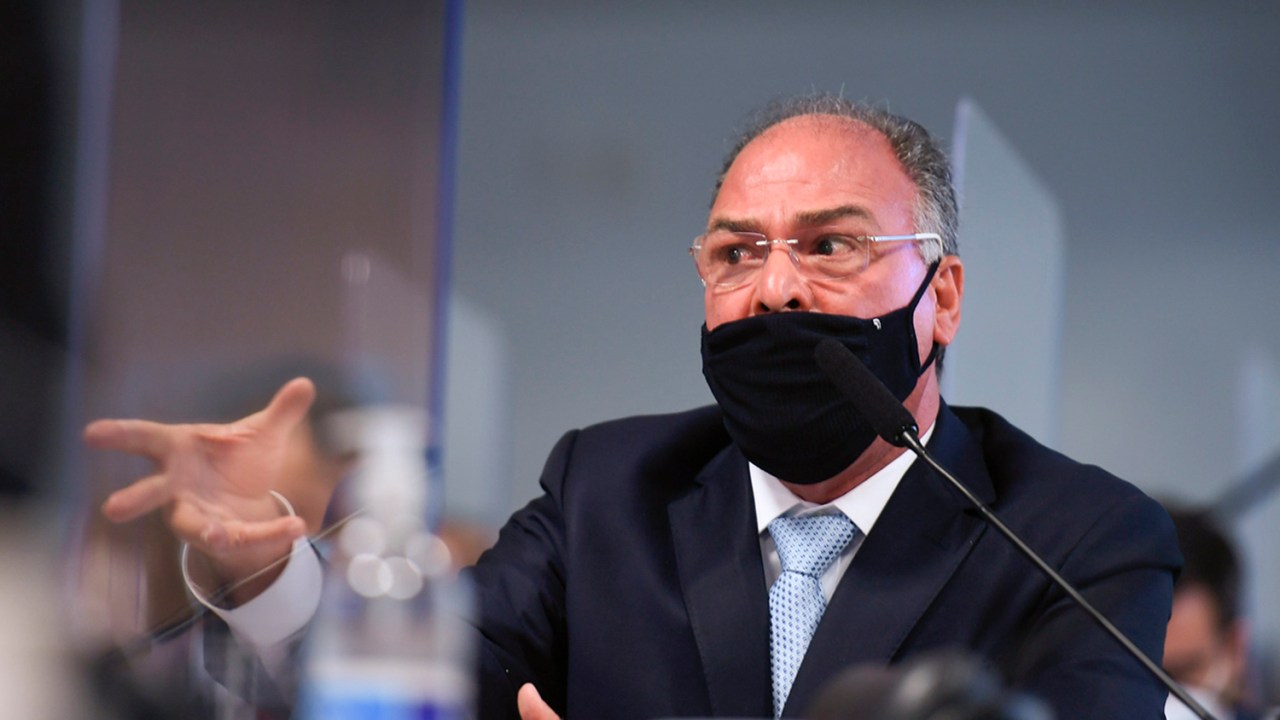 O senador Fernando Bezerra durante depoimento da CPI da Covid -