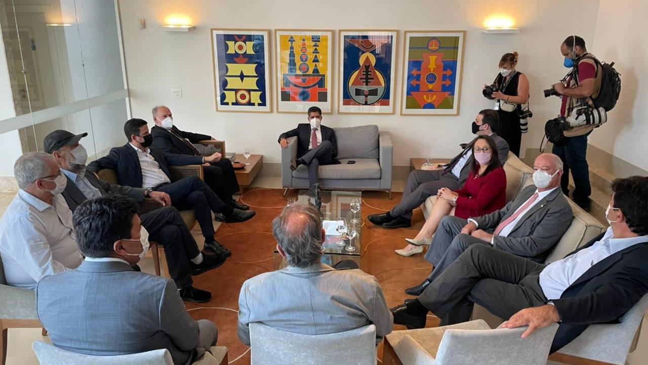 Almoço reuniu representantes de sete partidos em Brasília: DEM, PSDB, Podemos, MDB, Cidadania, Solidariedade, e PV