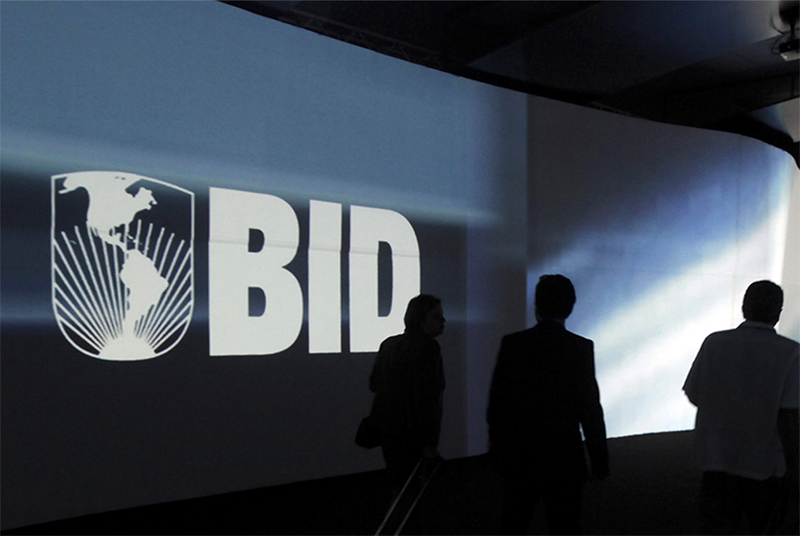 BID lança Calculadora de Custo da Aprendizagem Digital para países latinos