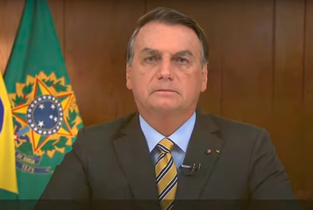 Bolsonaro em pronunciamento na TV