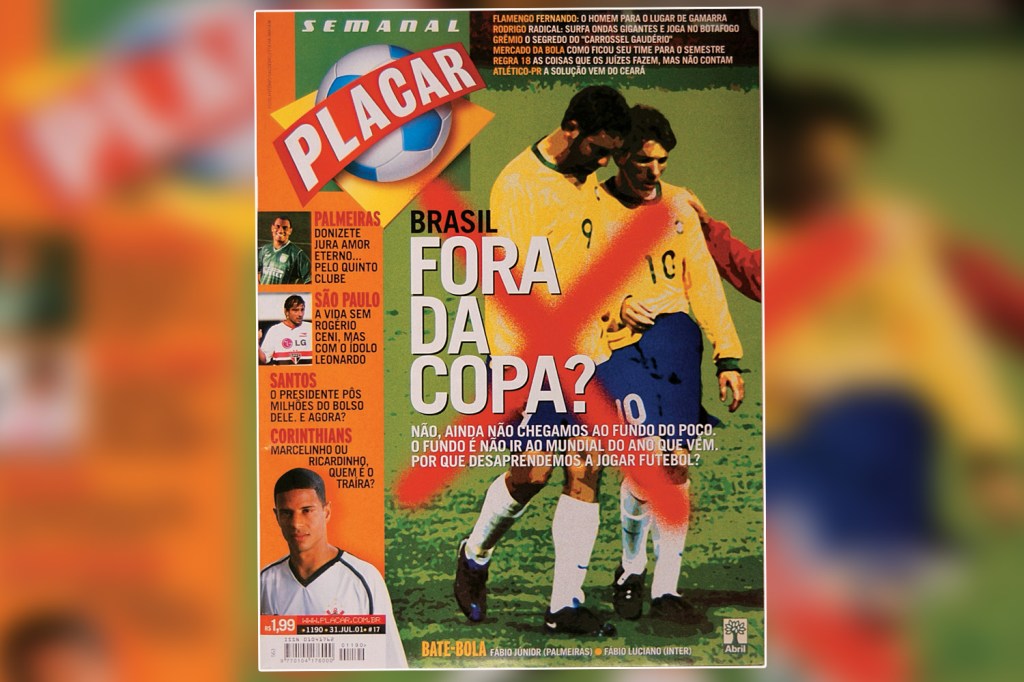 Capas da Revista Placar que traziam como destaque o meia Ganso -