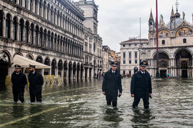 High Water In Venice Alta da maré em 12 de novembro de 2012 causou prejuízo bilionário à cidade -