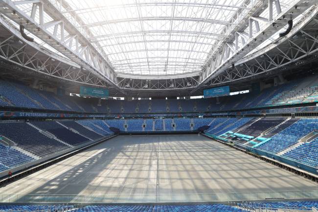 Krestovsky Stadium (Saint Petersburg Stadium) in St Petersburg, Russia O estádio Saint Petersburg, na Rússia -