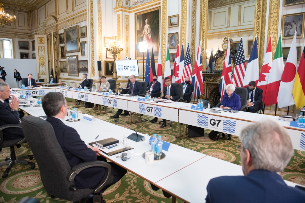 Ministros das Finanças do G7 durante encontro em Londres. 05/06/2021