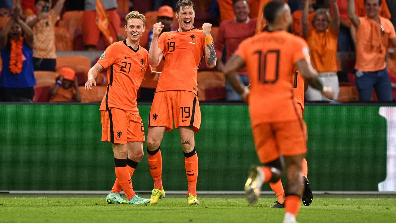 Holanda venceu na estreia da Eurocopa
