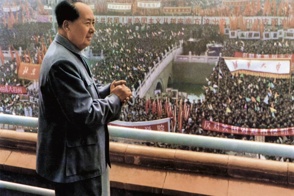 HERANÇA - Mao: erros e atrocidades na construção da China contemporânea -