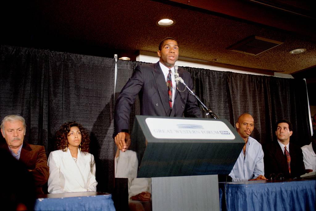 1991- Magic Johnson: ele chocou o mundo ao anunciar que tinha aids -