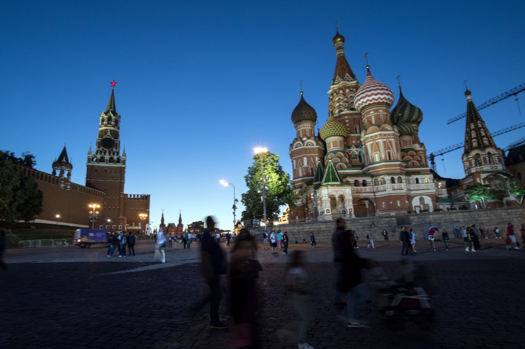 Praça Vermelha, em Moscou: país registra novo recorde de casos de coronavírus
