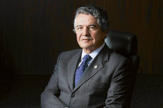Após 31 anos, Marco Aurélio Mello deixa o STF | VEJA