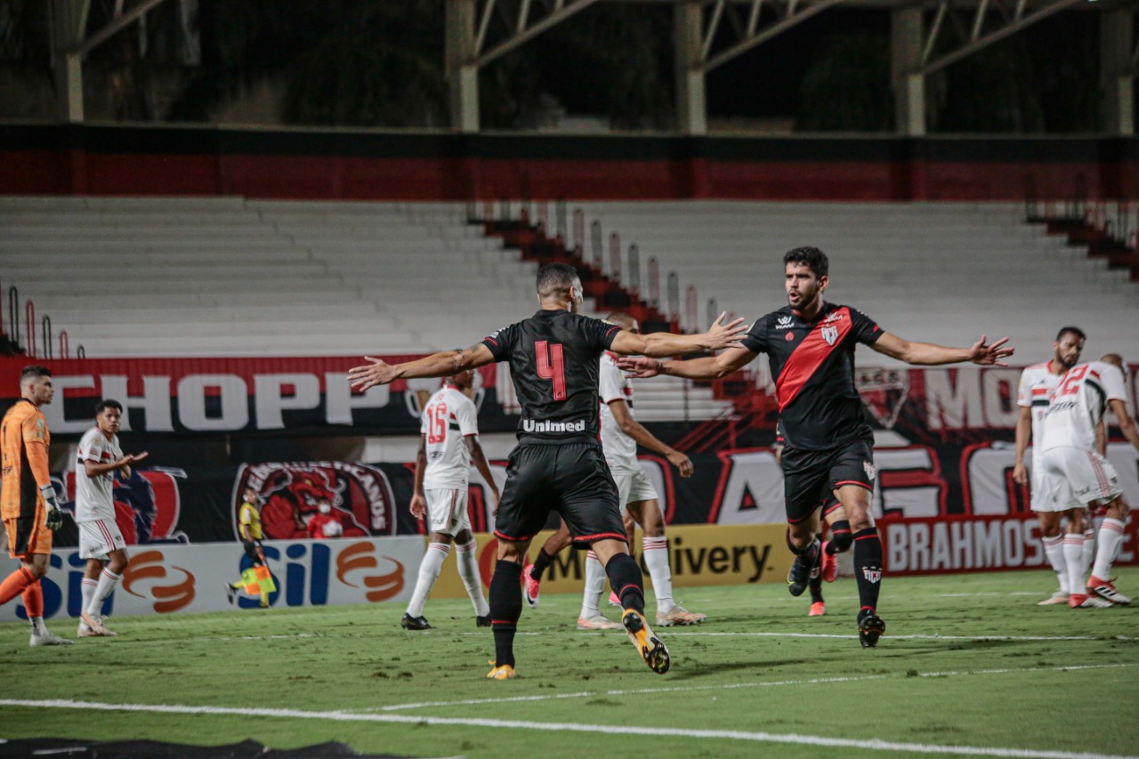 Atletico Go Vence Mais Um Paulista E Derrota O Sao Paulo Pelo Brasileirao Veja