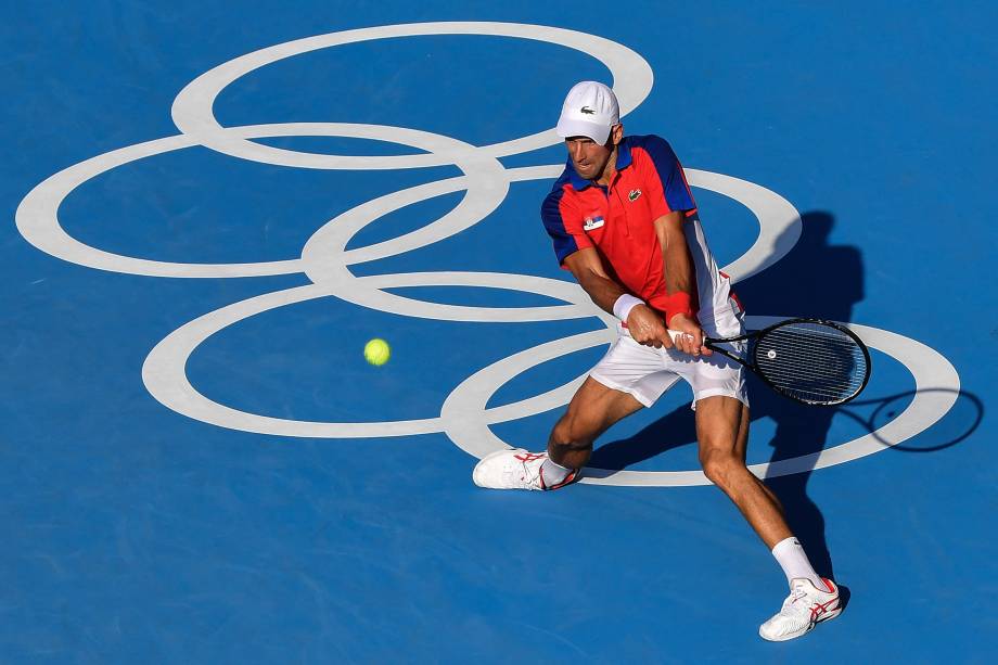 O tenista Novak Djokovic, da Sérvia, durante partida contra o boliviano Hugo Dellien -
