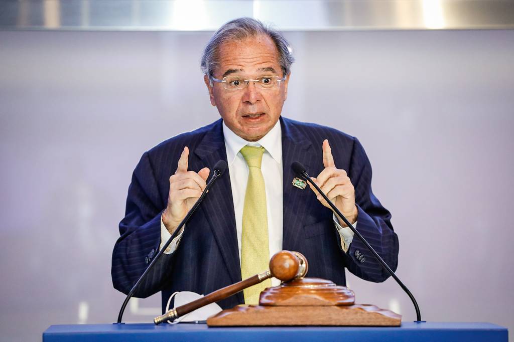 Guedes estuda redução do IPI para produtos industrializados em até 35%