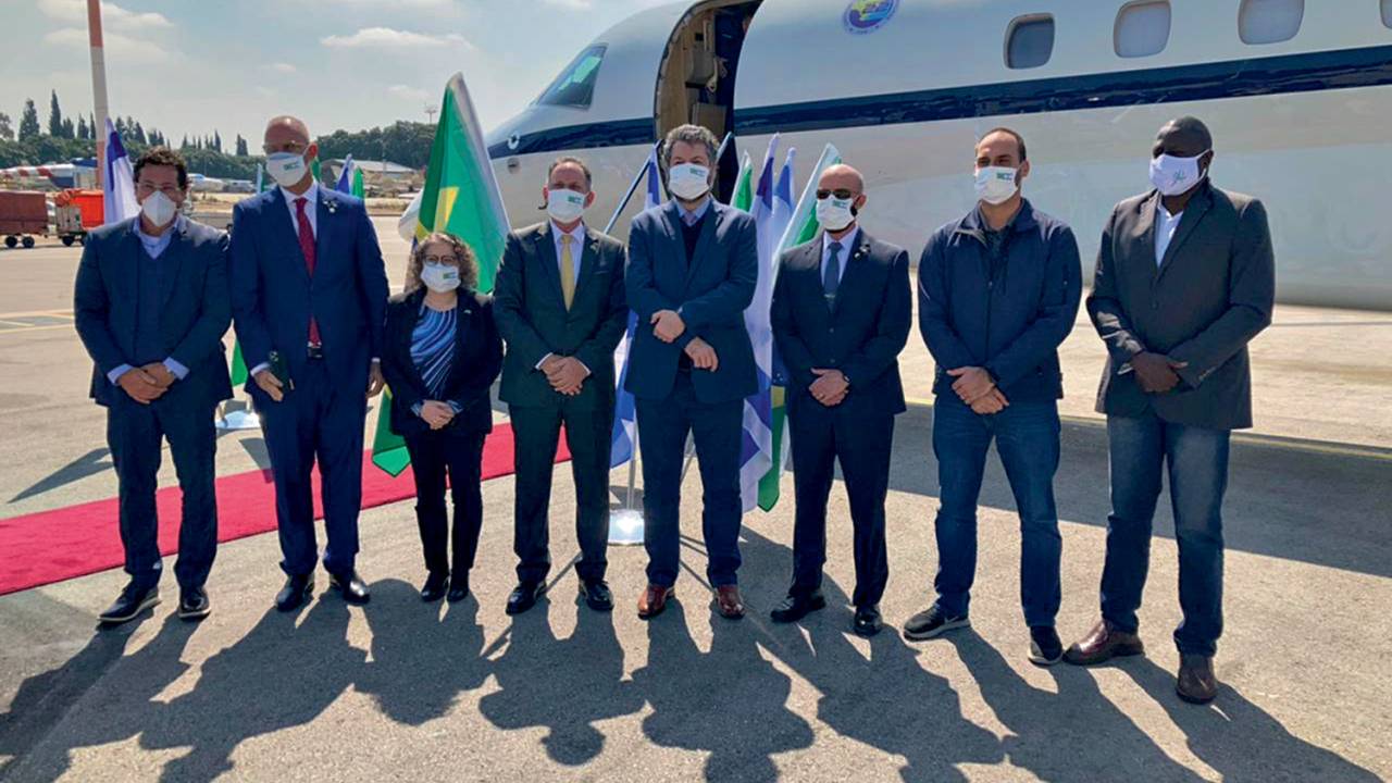 MISSÃO - A comitiva de março ao Oriente Médio: a viagem custou 88 000 reais aos cofres públicos -