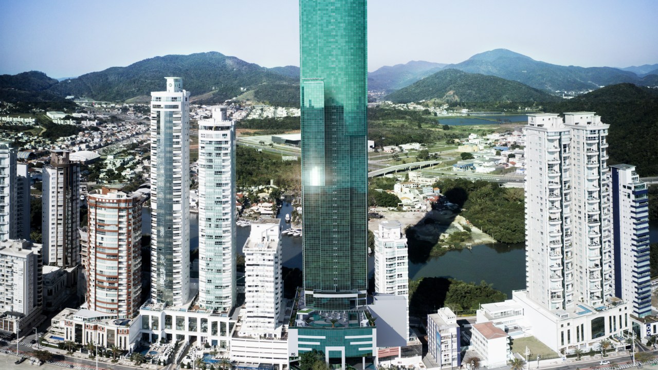 Em 2022 a FG inaugura o One Tower, 290 metros de altura, 84 pavimentos sendo 70 habitáveis, que será o maior da América Latina