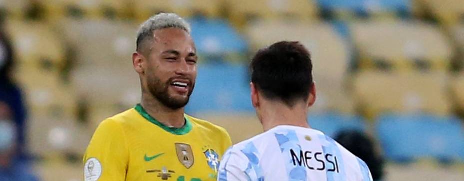 Neymar e Messi durante final da Copa América, no Maracanã -