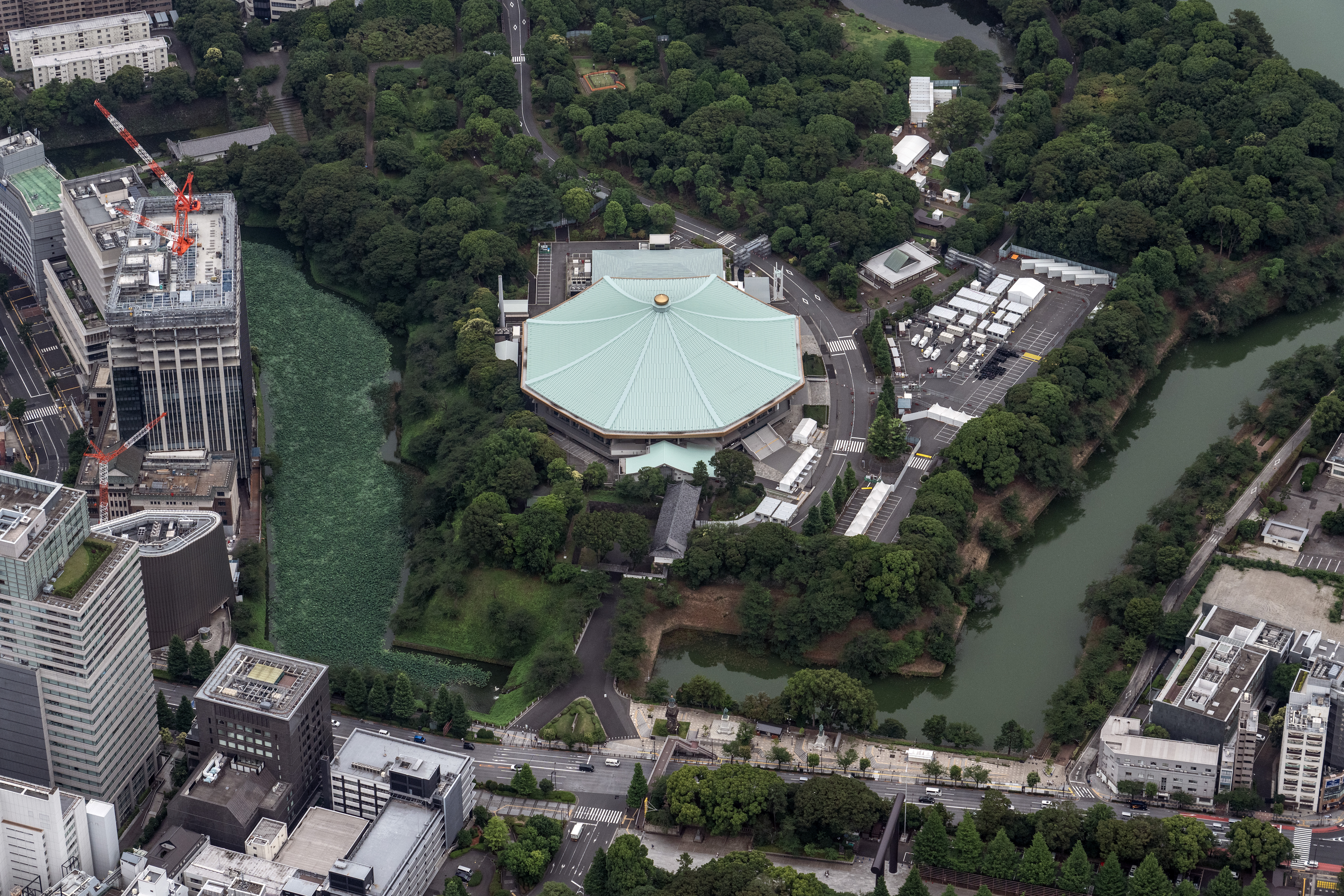 Imagem aérea do Budokan, no Japão