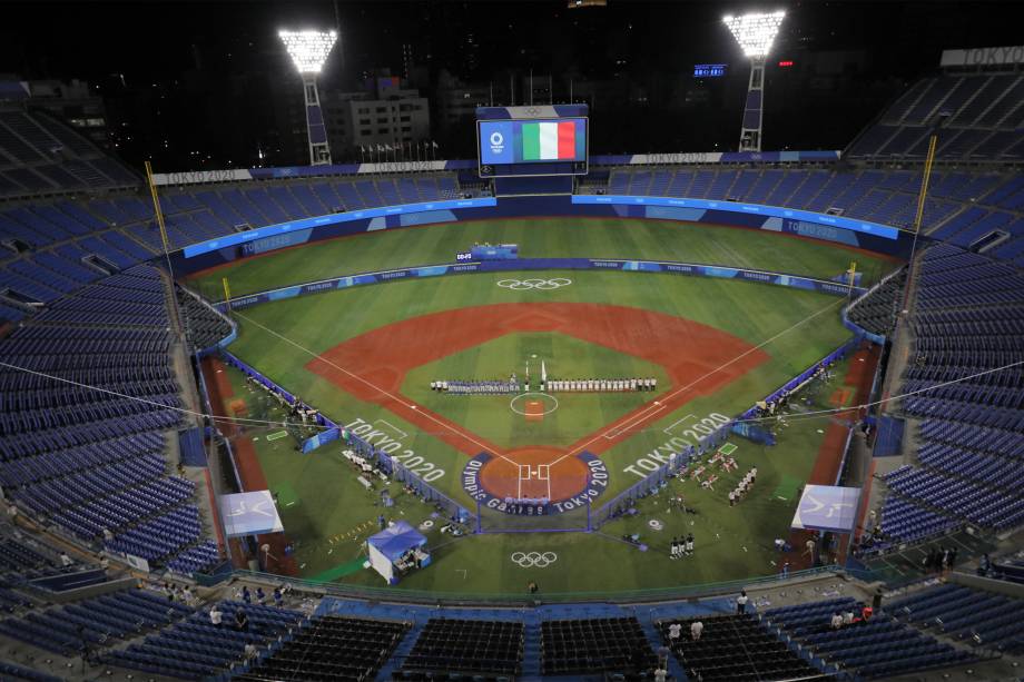 Yokohama Baseball Stadium -