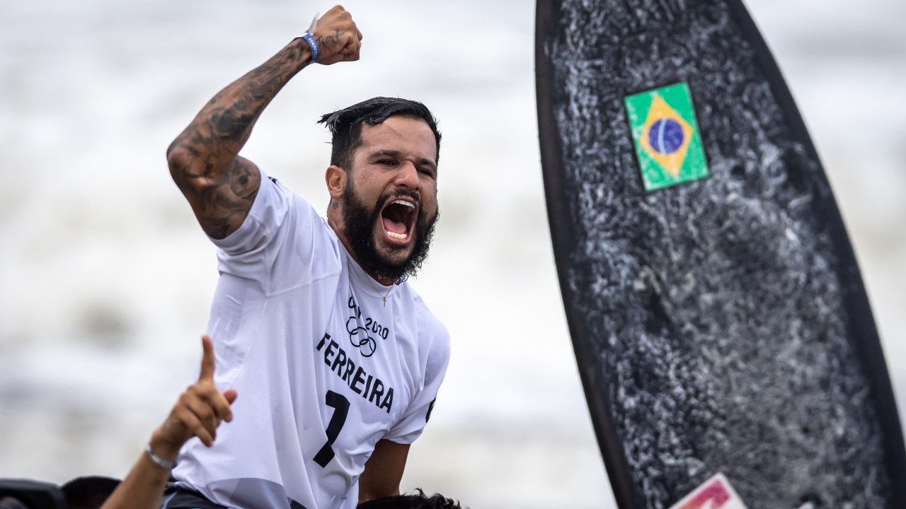 É Campeão: surfista Ítalo Ferreira conquista o 1º ouro do Brasil nos Jogos de Tóquio