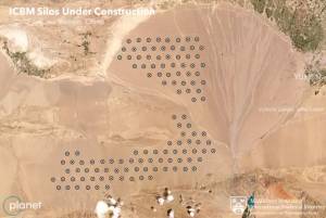 imagens de satélite comerciais localizaram 119 canteiros de obras onde dizem que a China está construindo silos para mísseis balísticos intercontinentais