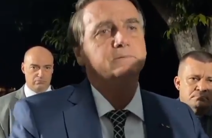 Bolsonaro fala a apoiadores no Palácio da Alvorada - 05.07.2021
