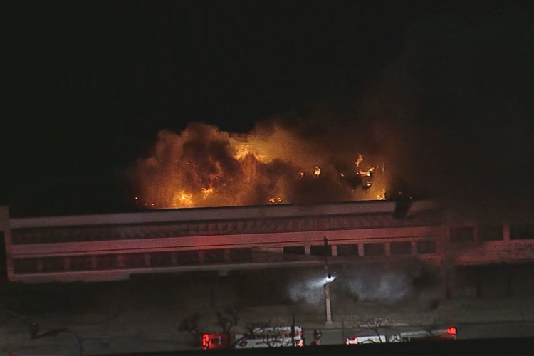 Incêndio em galpão da Cinemateca, na Vila Leopoldina, Zona Oeste de São Paulo.