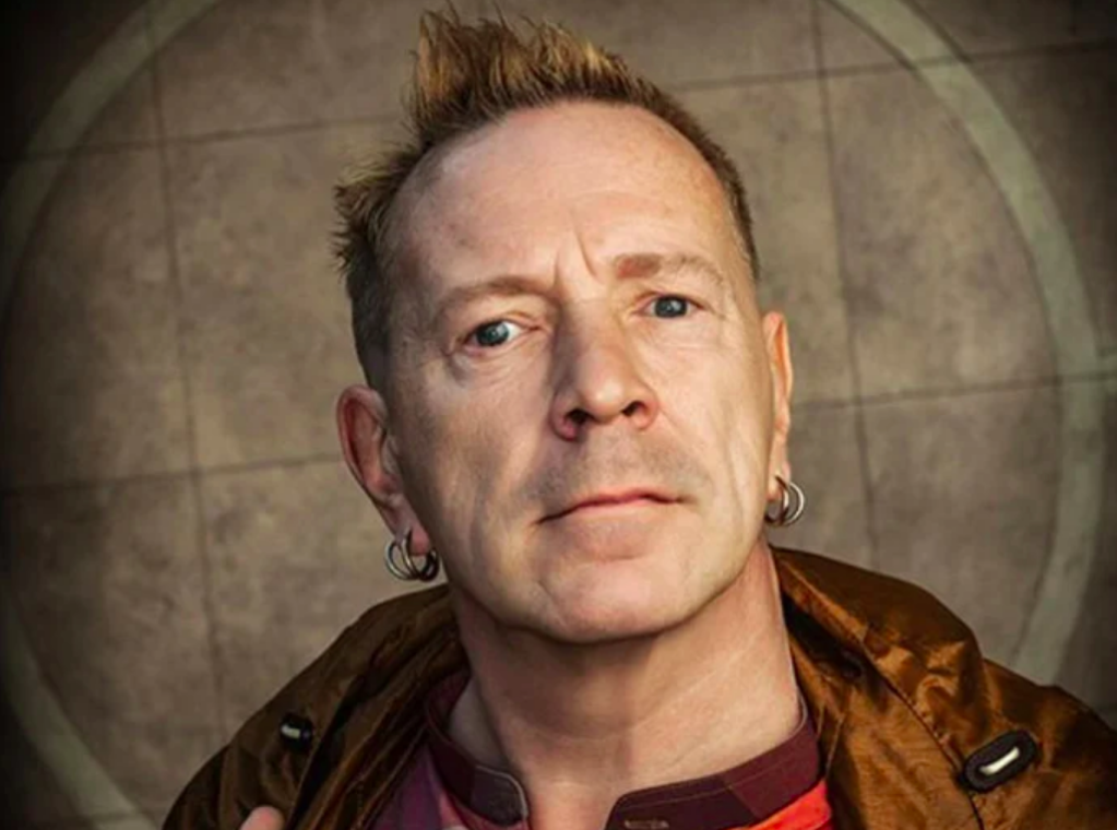 O drama do ex-Sex Pistols que quer homenagear a esposa no Eurovision