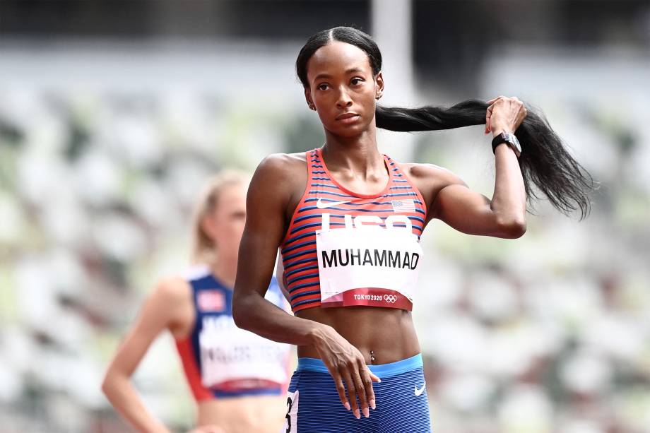 Dalilah Muhammad, dos Estados Unidos, vence prova dos 400m com barreira -