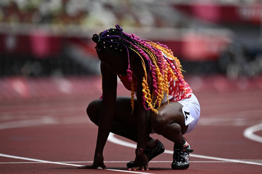 Lucia Moris, do Sudão do Sul,  sofre lesão na prova dos 200m -