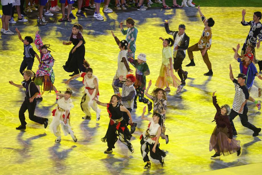 Dançarinos na cerimônia de encerramento dos Jogos Olímpicos -