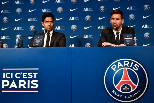 Messi e o presidente do Paris Saint-Germain,Nasser Al-Khelaifi -