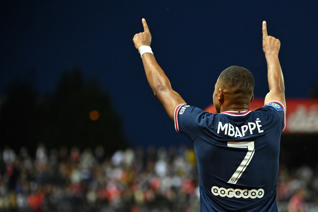 Mbappé pode ser anunciado a qualquer momento como reforço do Real -