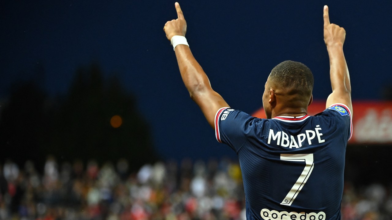 Mbappé pode ser anunciado a qualquer momento como reforço do Real -