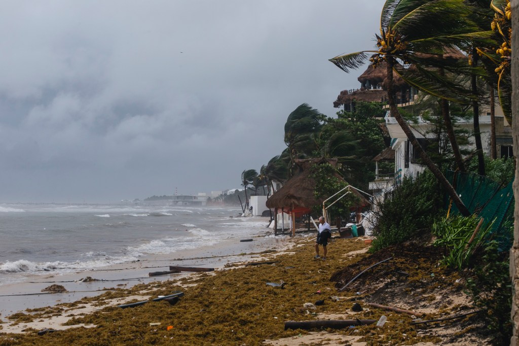 Furacão Grace: fenômeno que já tinha causado estragos na região de Quintana Roo provocou mortes neste sábado