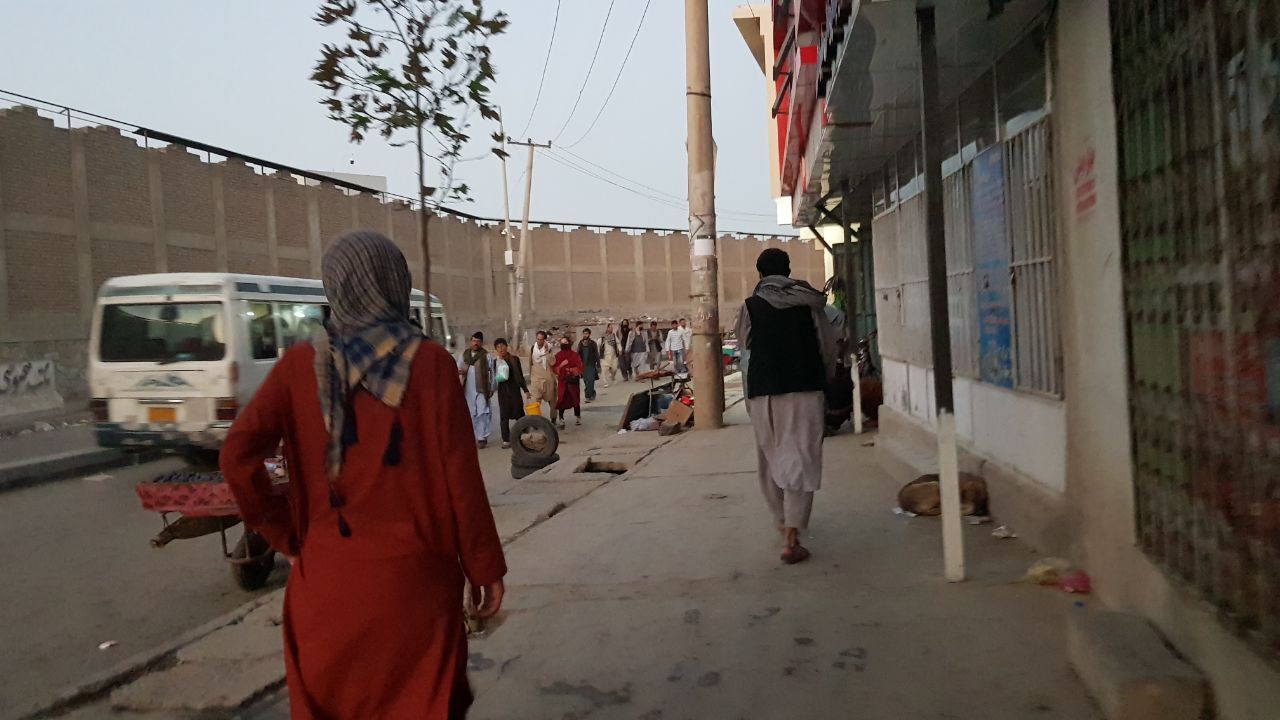 Ruas de Cabul após explosão no aeroporto da capital - 26/08/2021