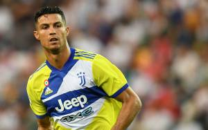 Ronaldo foi reserva diante da Udinese -