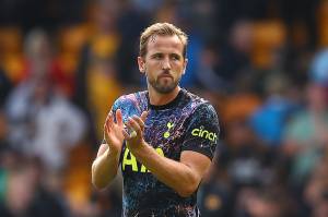 Kane voltou a jogar pelo Tottenham -