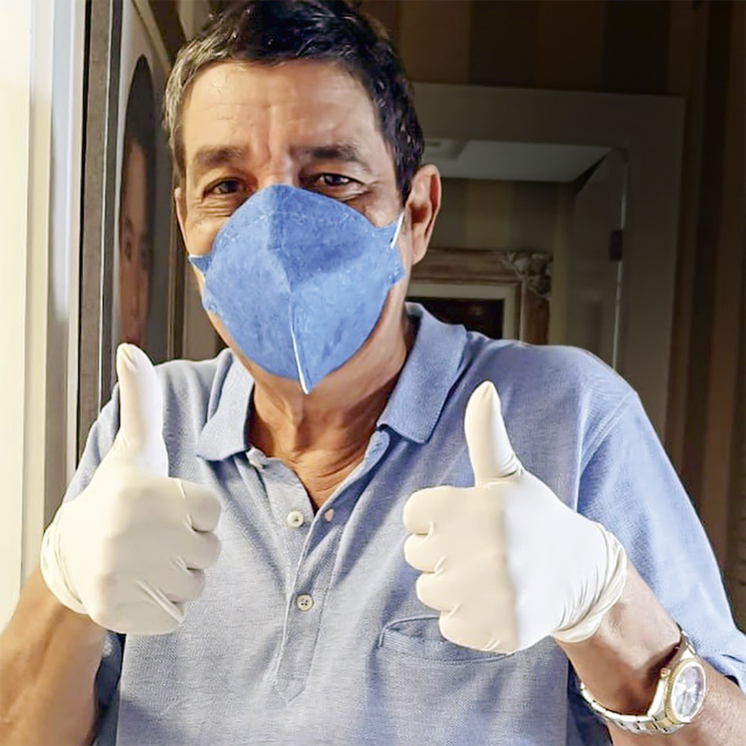 ZECA-PAGODINHO—FACEBOOK-@ZECAPAGODINHOOFICIAL-86-2021.jpg2 ZECA PAGODINHO -